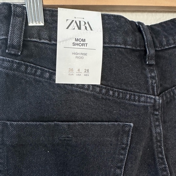 Zara Women's Black Denim Shorts Mom short, high rise rigid - 36 - Picture 7 of 7